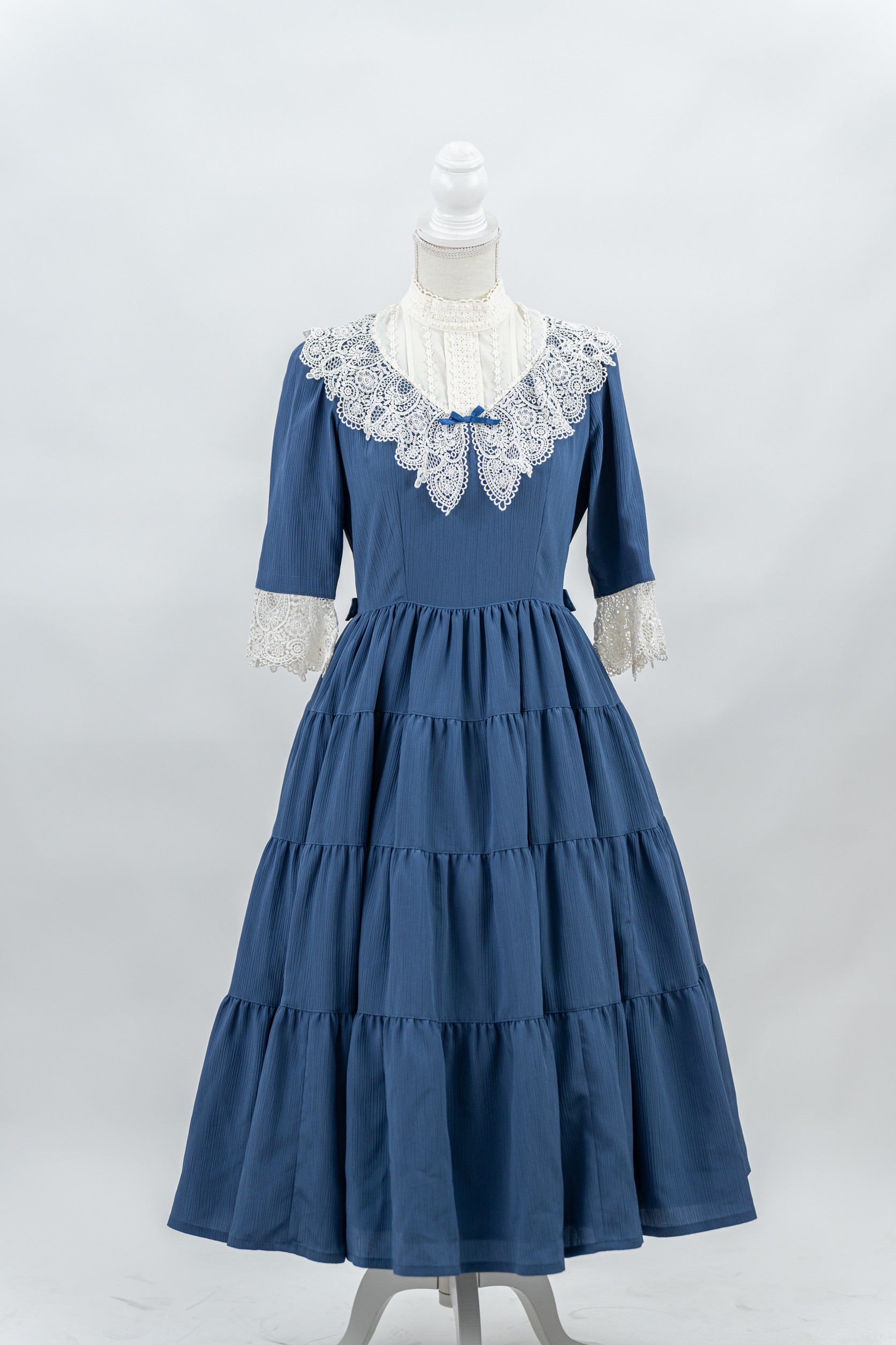 【レンタル】Innocent World 野に咲く薔薇のワンピース