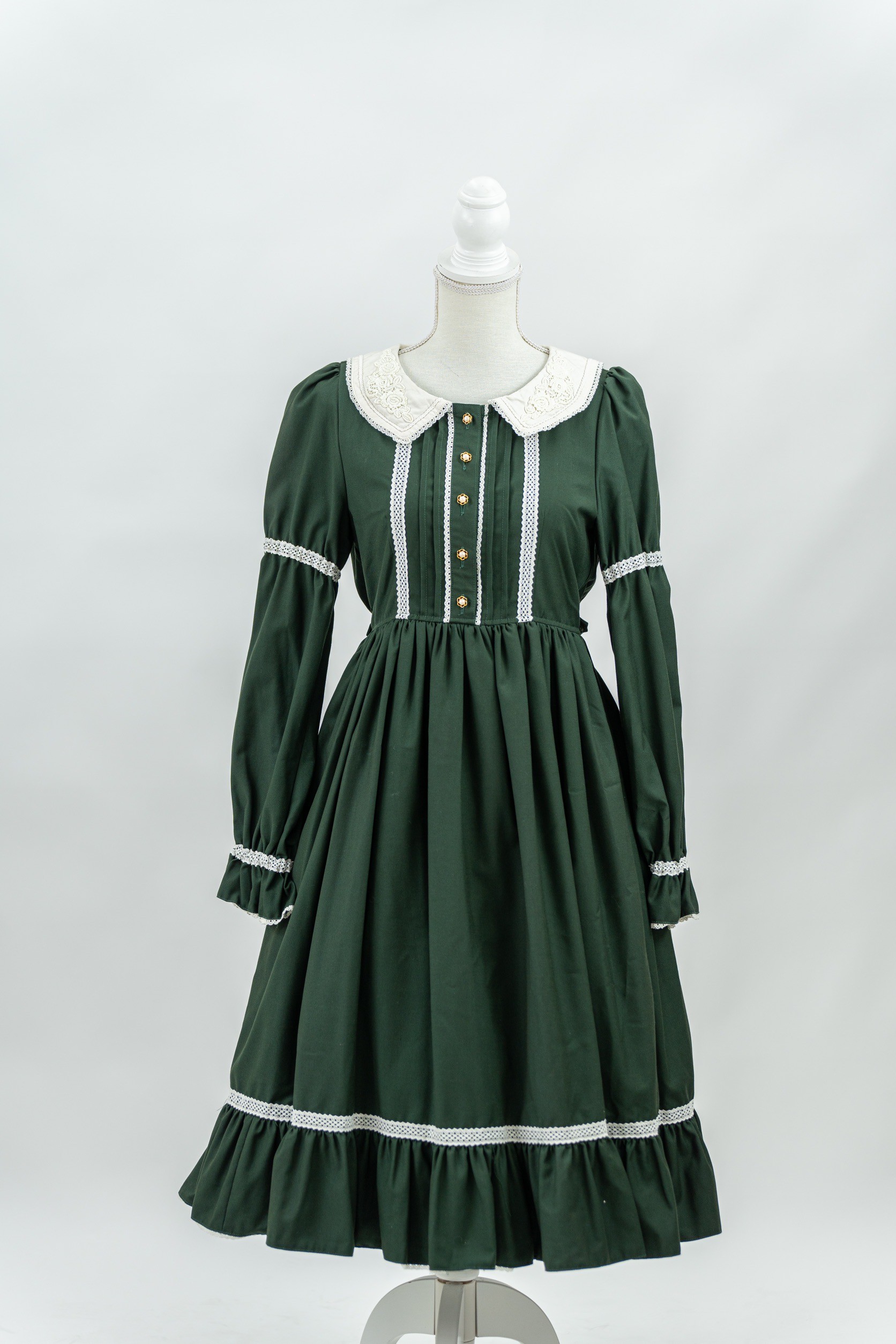 【レンタル】ALICE and the PIRATESシャトー・ド・ヌヌース クラシカルメイド