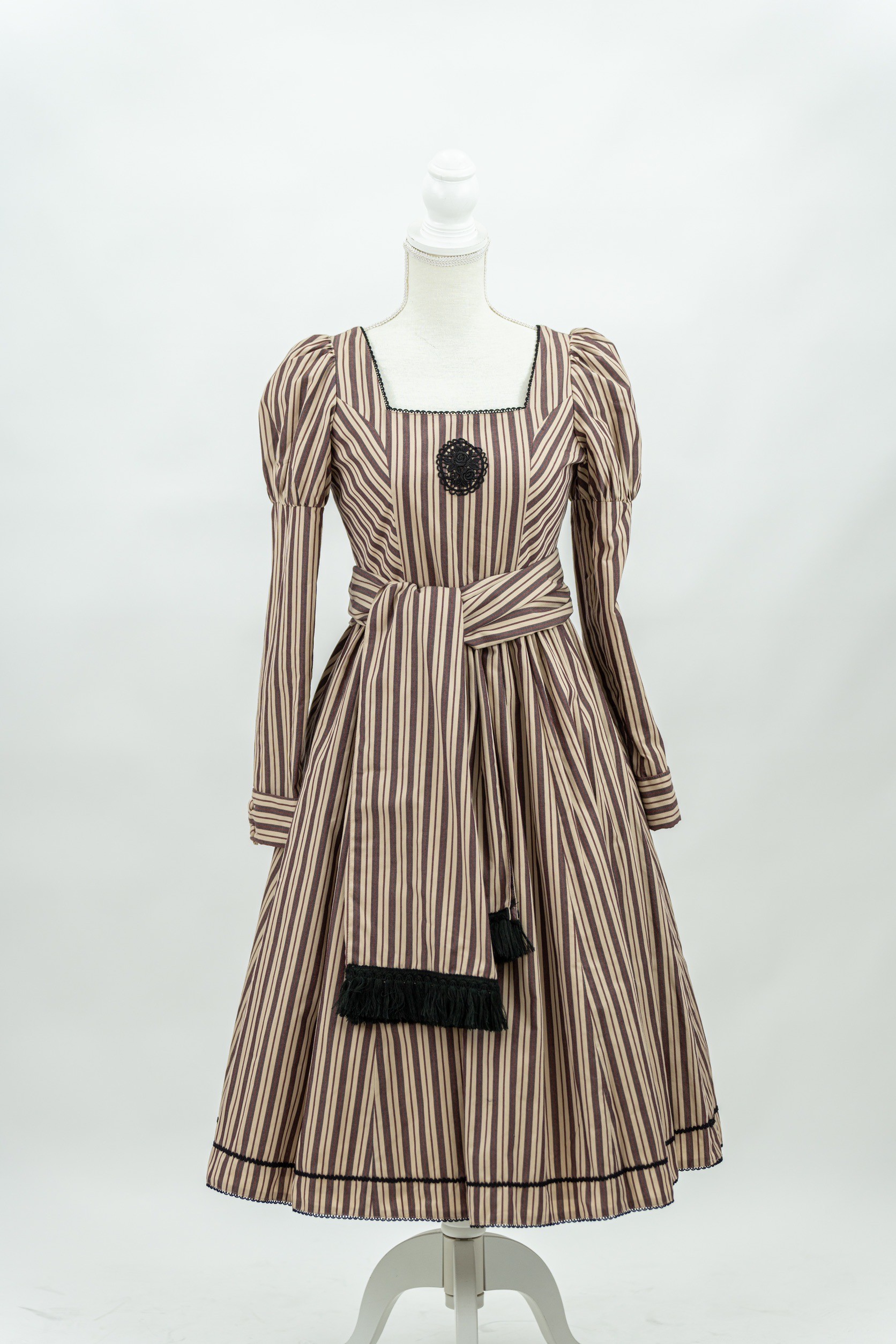 【レンタル】Victorian maiden レジメンタルストライプタッセルロングドレス