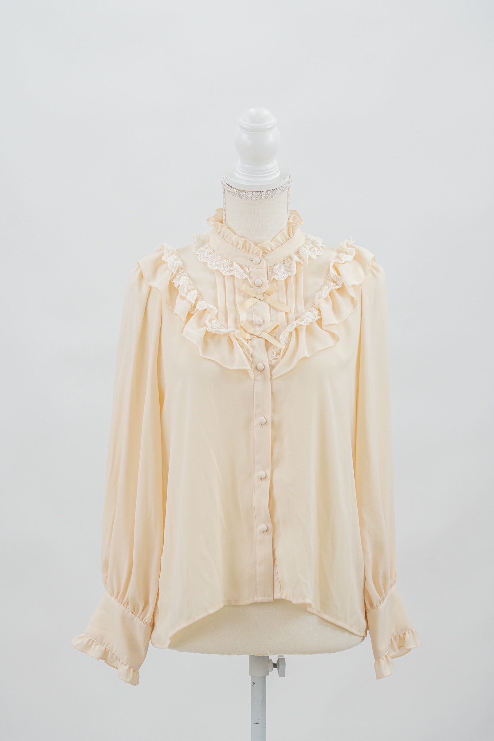 【レンタル】axes femme kawaii レース　フリル　ブラウス　キナリ